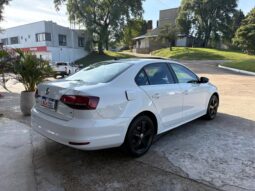 
										VOLKSWAGEN Vento 2.5 Luxury Dsg completo									