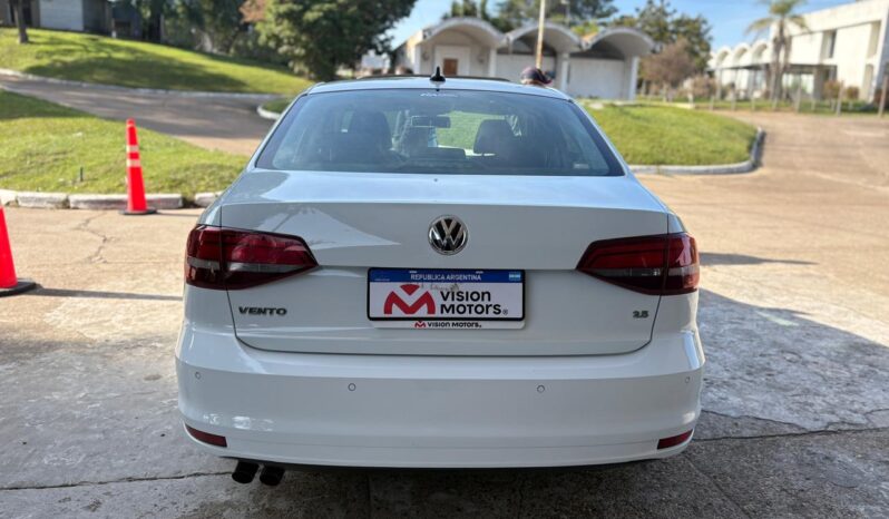
								VOLKSWAGEN Vento 2.5 Luxury Dsg completo									