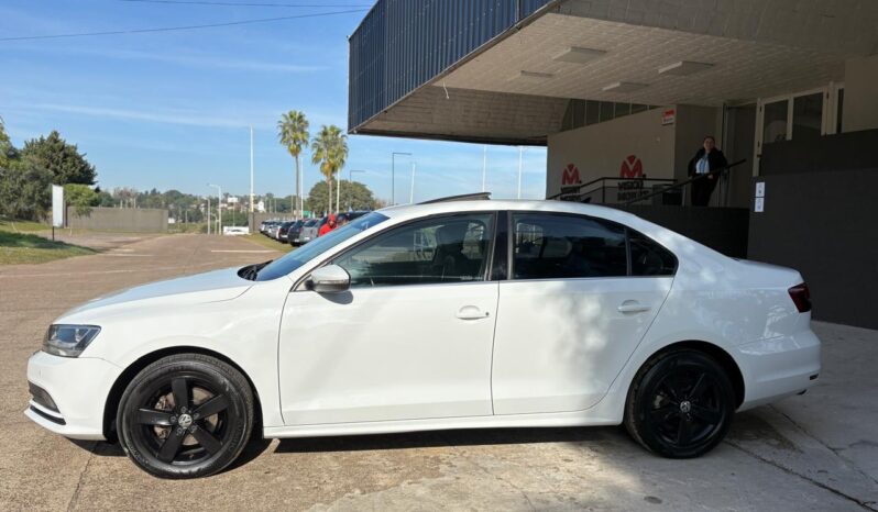 
								VOLKSWAGEN Vento 2.5 Luxury Dsg completo									