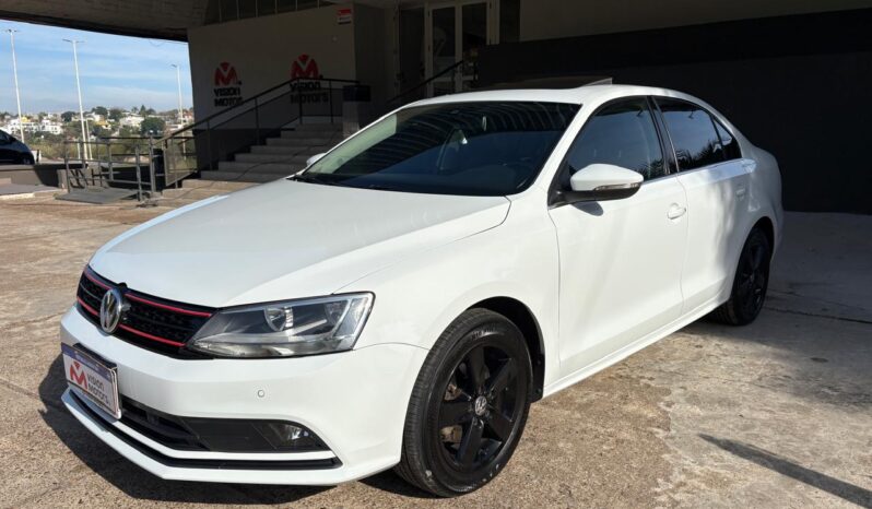 
								VOLKSWAGEN Vento 2.5 Luxury Dsg completo									