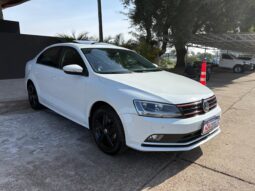 VOLKSWAGEN Vento 2.5 Luxury Dsg