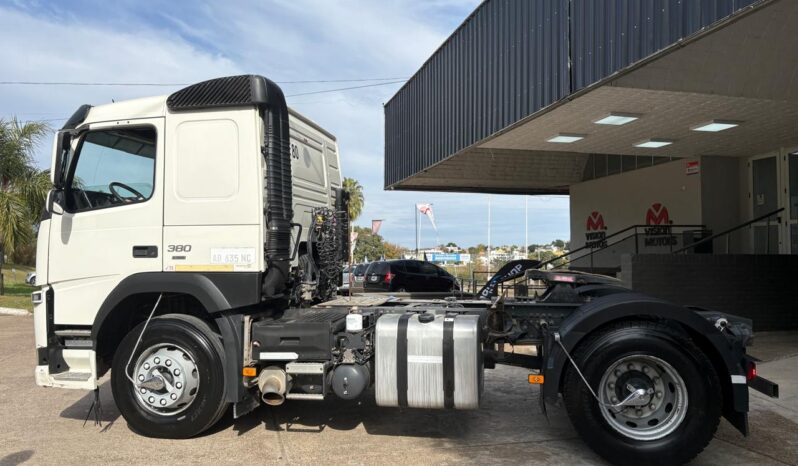 
								VOLVO FM 380 4X2 T completo									