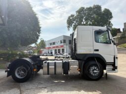 
										VOLVO FM 380 4X2 T completo									