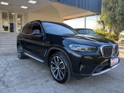 
										BMW X3 Xdrive 30 completo									