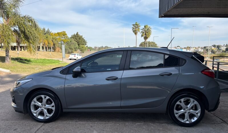
								CHEVROLET Cruze 5p 1.4T LT MT completo									
