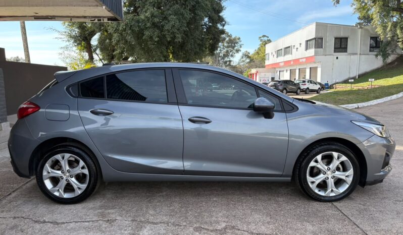 
								CHEVROLET Cruze 5p 1.4T LT MT completo									