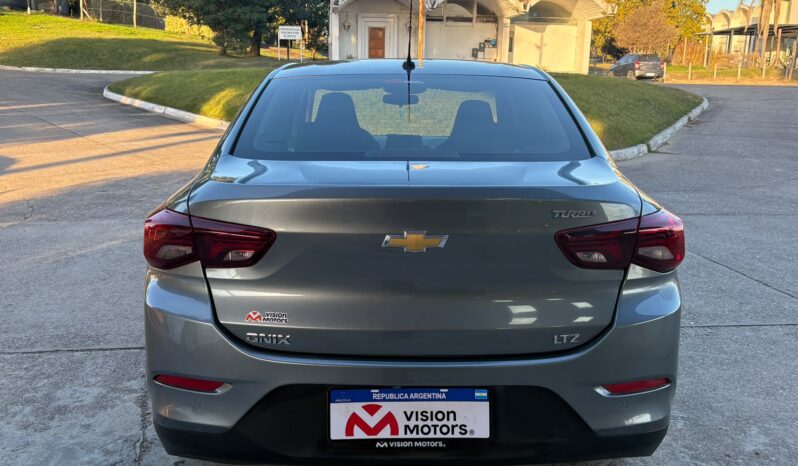 
								CHEVROLET Onix Plus 1.0 LTZ AT completo									