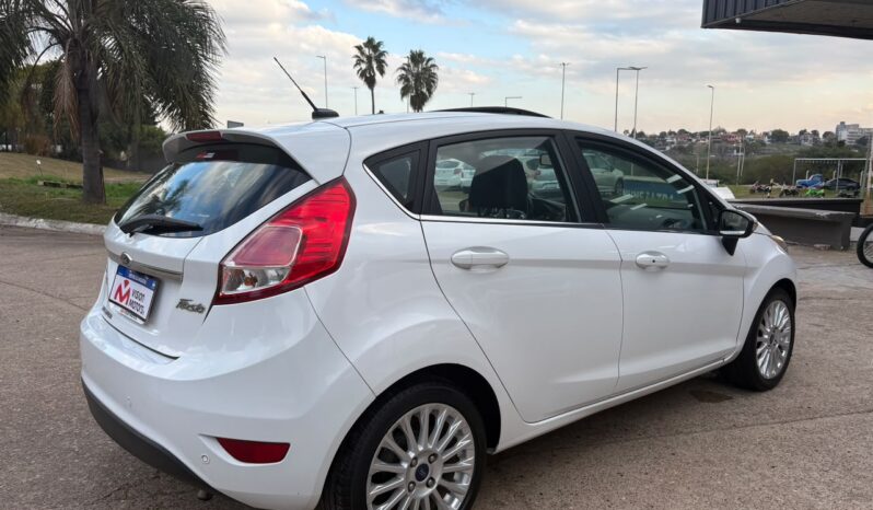 
								FORD Fiesta 1.6L Titanium Powershift completo									