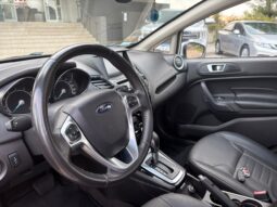 
										FORD Fiesta 1.6L Titanium Powershift completo									