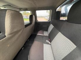 NISSAN Frontier 2.5 NP300 4×2