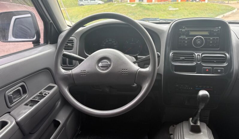 
								NISSAN Frontier 2.5 NP300 4×2 completo									