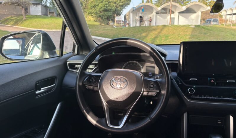 
								TOYOTA Corolla Cross XEI 2.0 CVT completo									
