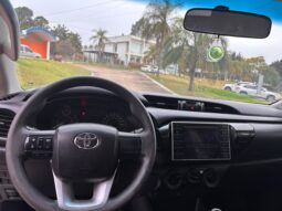 
										TOYOTA HILUX 4×2 DX 2.4 TDI MT CABINA SIMPLE completo									