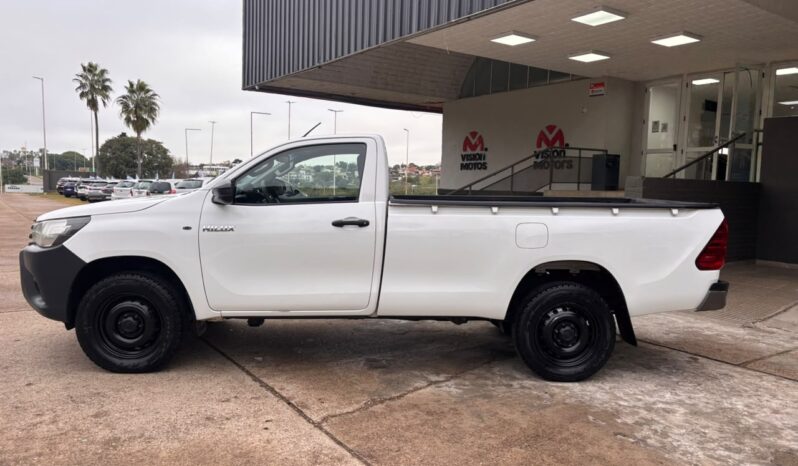 
								TOYOTA HILUX 4×2 DX 2.4 TDI MT CABINA SIMPLE completo									