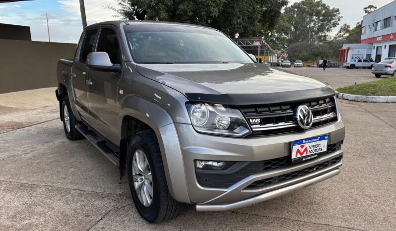
								VOLKSWAGEN AMAROK V6 COMFORTLINE 4×4 AT completo									