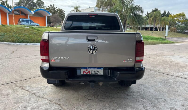 
								VOLKSWAGEN AMAROK V6 COMFORTLINE 4×4 AT completo									