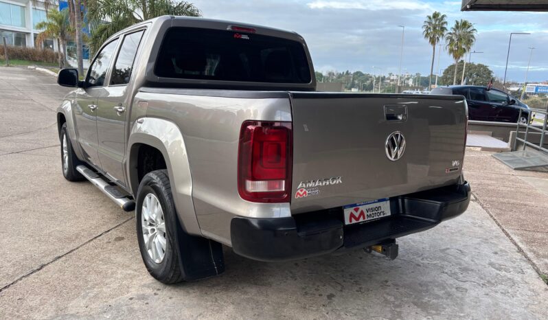 
								VOLKSWAGEN AMAROK V6 COMFORTLINE 4×4 AT completo									