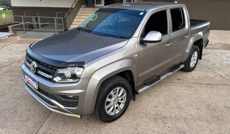 
								VOLKSWAGEN AMAROK V6 COMFORTLINE 4×4 AT completo									