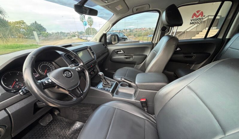 
								VOLKSWAGEN AMAROK V6 COMFORTLINE 4×4 AT completo									