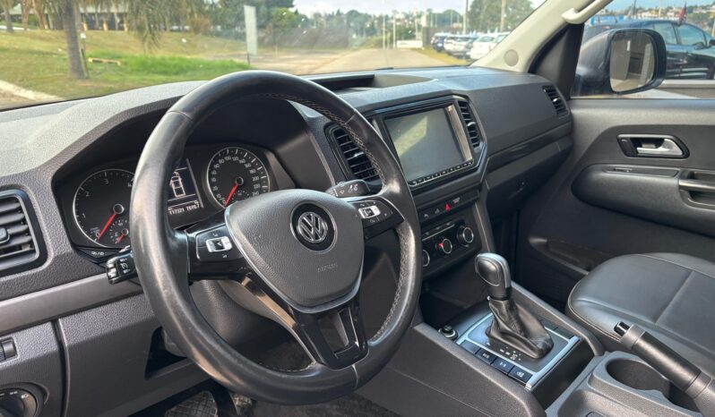 
								VOLKSWAGEN AMAROK V6 COMFORTLINE 4×4 AT completo									