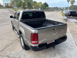 
										VOLKSWAGEN AMAROK V6 COMFORTLINE 4×4 AT completo									