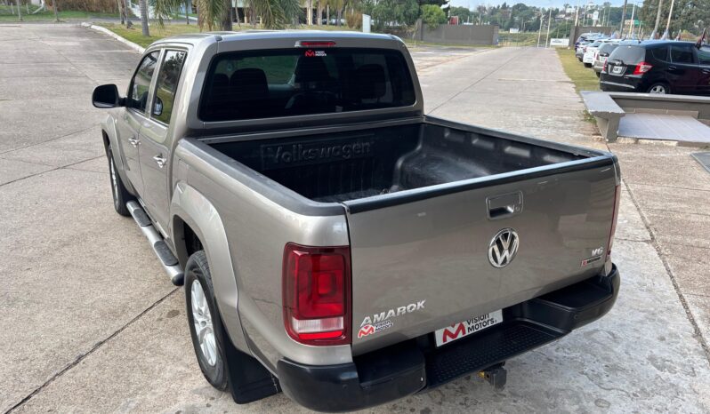 
								VOLKSWAGEN AMAROK V6 COMFORTLINE 4×4 AT completo									