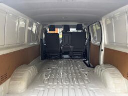 
										TOYOTA HIACE L1H1 2.8 TDI AT completo									