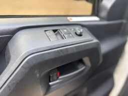
										TOYOTA HIACE L1H1 2.8 TDI AT completo									